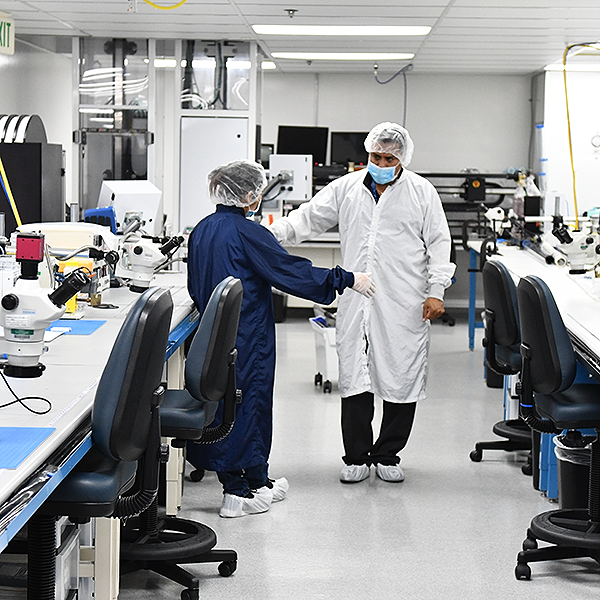 cleanroom and laboratory cleaning services